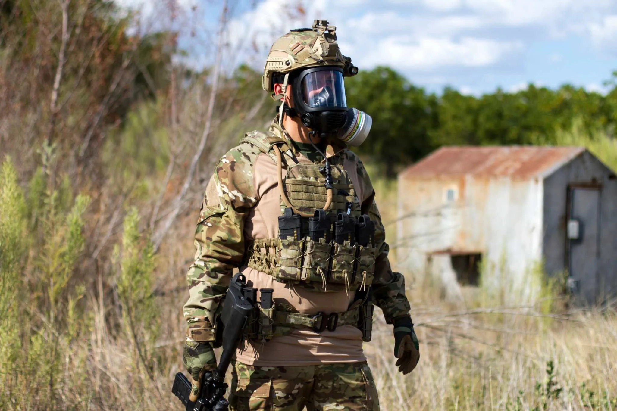 Emergency Survival Kit MIRA Safety CM-6M Tactical Gas Mask - Full-Face Respirator for CBRN Defense