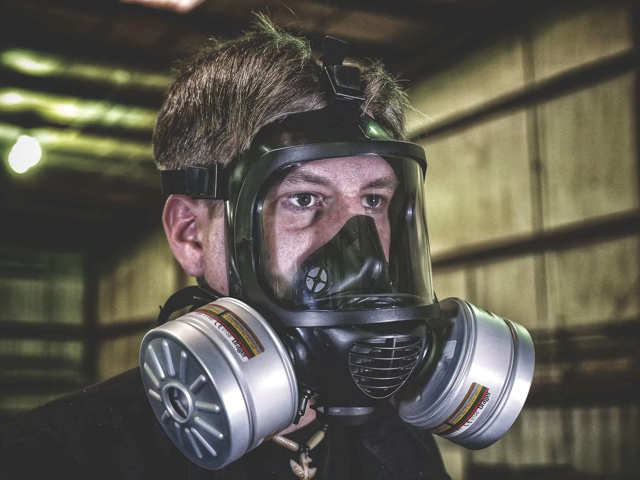 Emergency Survival Kit MIRA Safety CM-6M Tactical Gas Mask - Full-Face Respirator for CBRN Defense