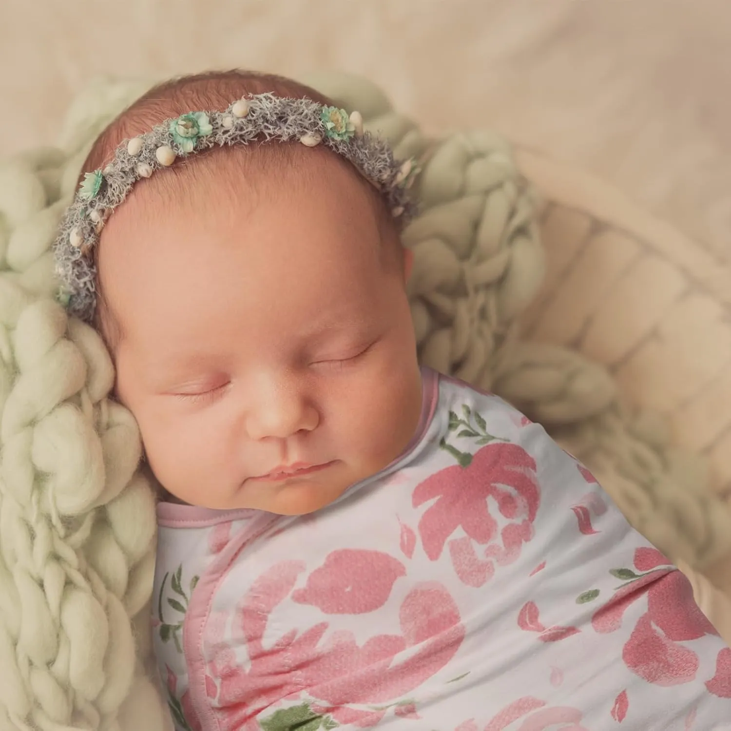 GLLQUEN BABY Girl Swaddles 0-3 Months - 3 Pack Baby Swaddles Sack for Newborn, Infant Sleep Sack, Easy Swaddling Wrap, A Pink Florals, Nursery Swaddle Blankets Essentials