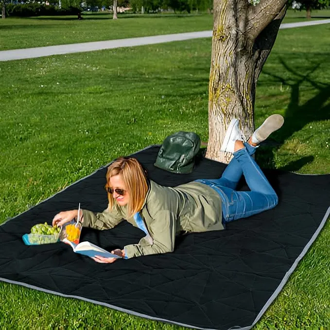 Outdoor Waterproof Blanket, Foldable Fleece Stadium Blanket for Outdoor Sports Event,Camping,Concerts, Car,Pet,Picnics -Windproof, Wearable,Machine Washable 80"x58"