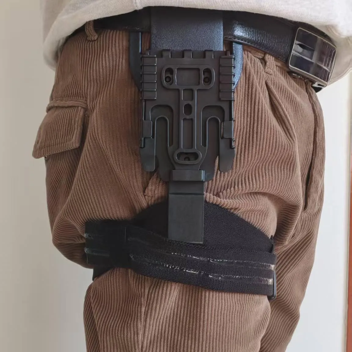QLS Quick Locking System Kit with 2" Mid/Low Ride Belt Loop Adapter, Drop Leg Holster Platform, Elastic Leg Strap
