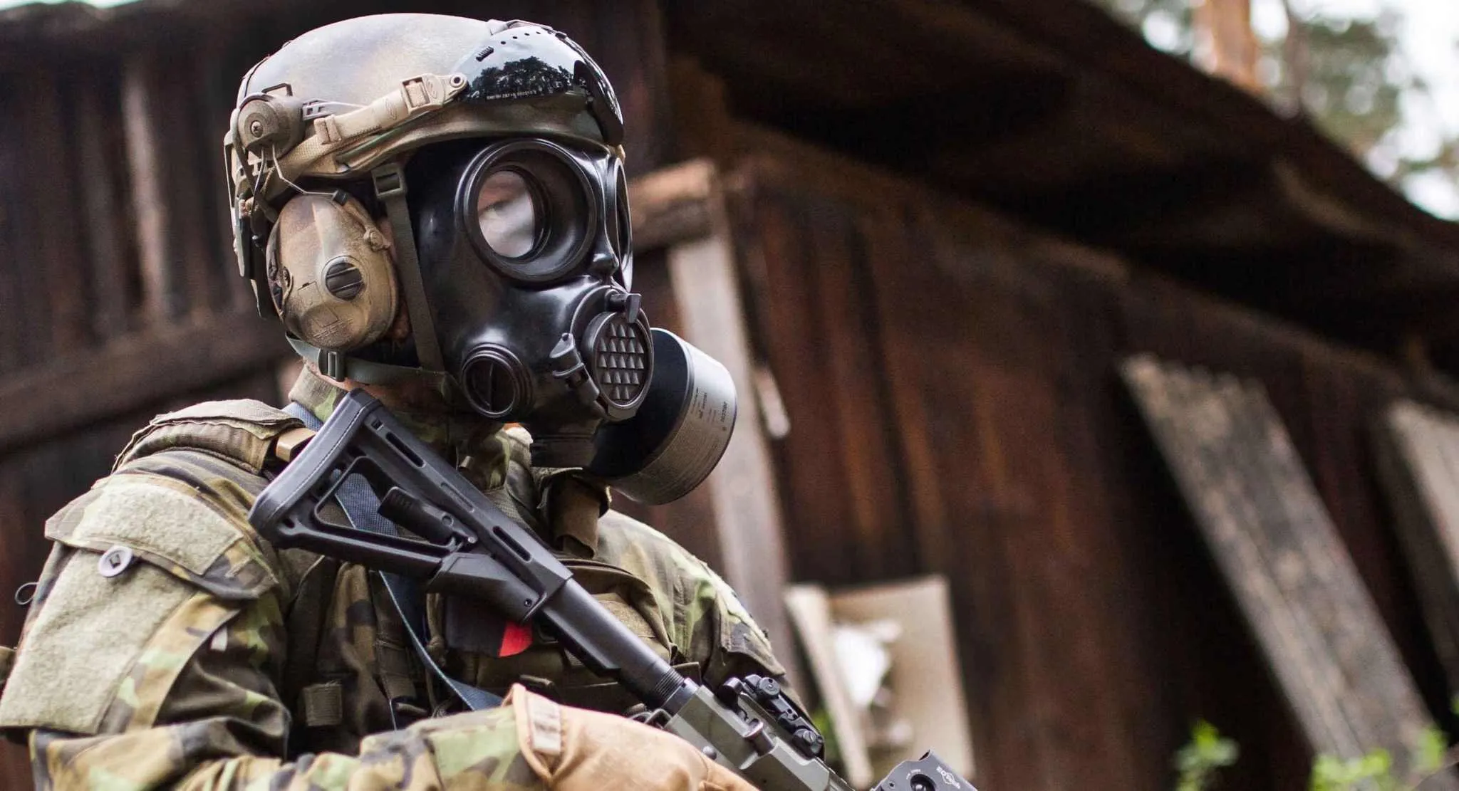 Survival Gear CM-7M Military Gas Mask - CBRN Protection Military Special Forces, Police Squads, and Rescue Teams