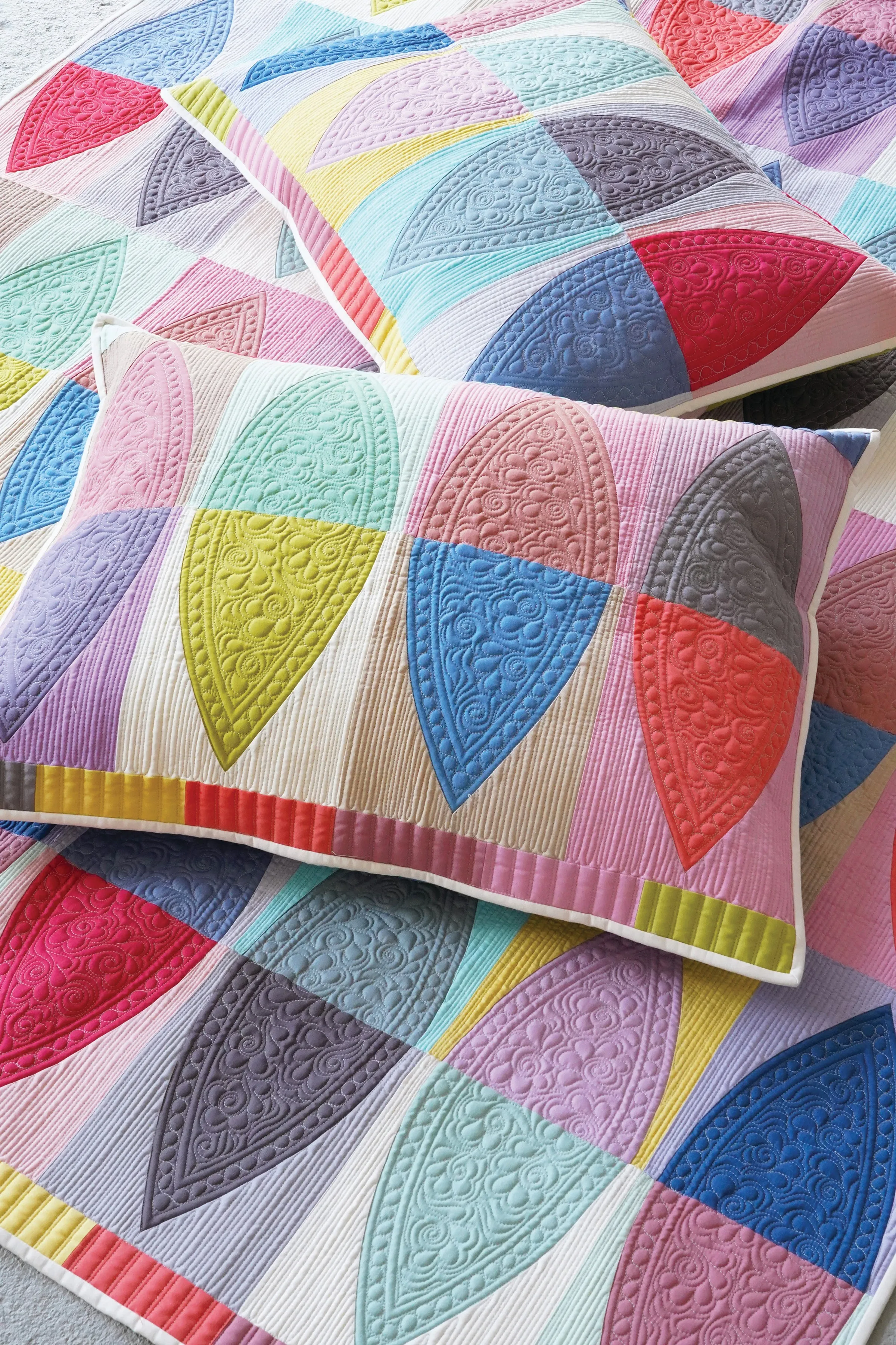 Tilda Colourplay Leaf Quilt Kit with Pieced Backing 56.5in x 75.5in
